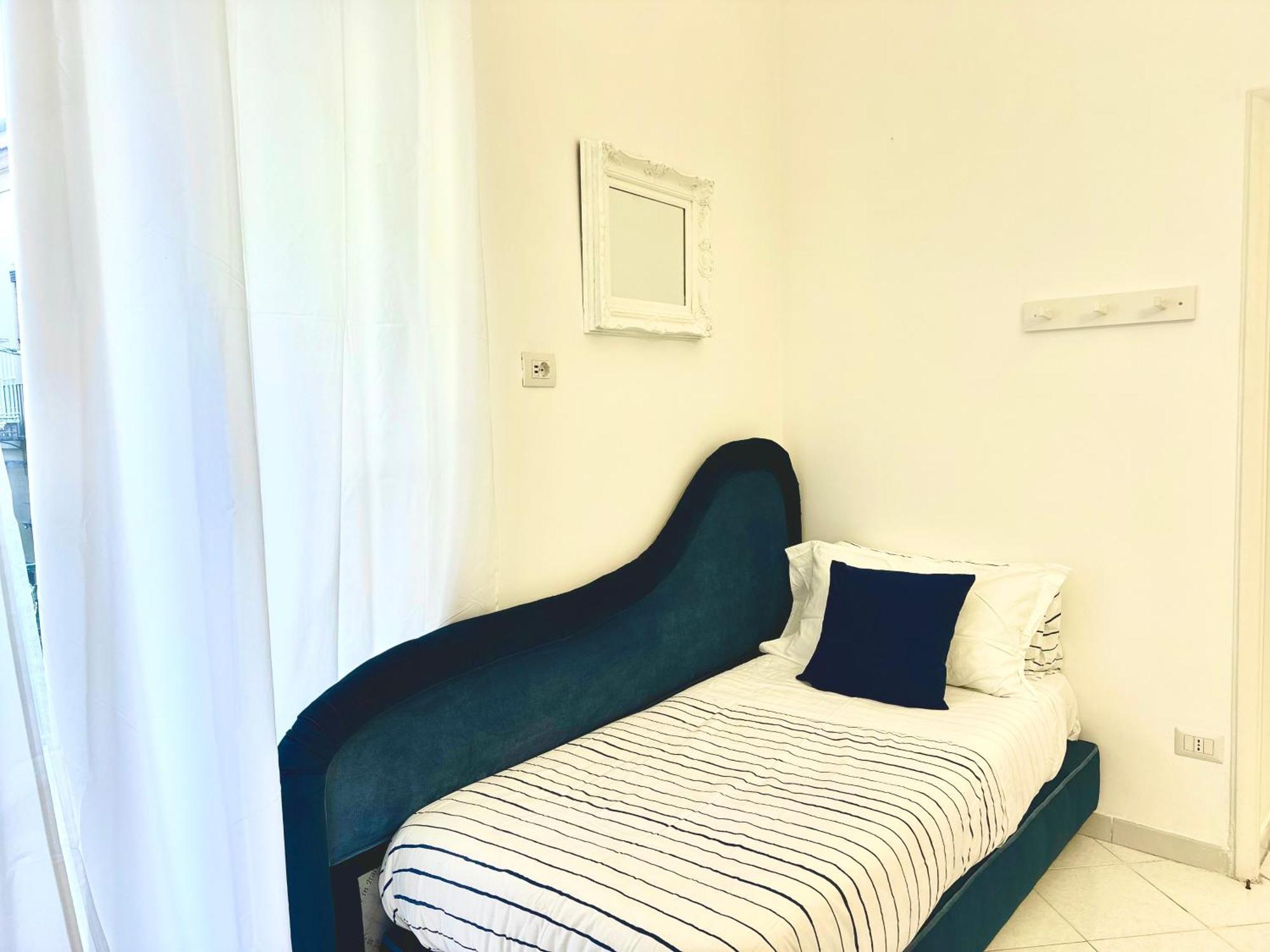 Casa Loren In The Heart Of Sorrento Bagian luar foto