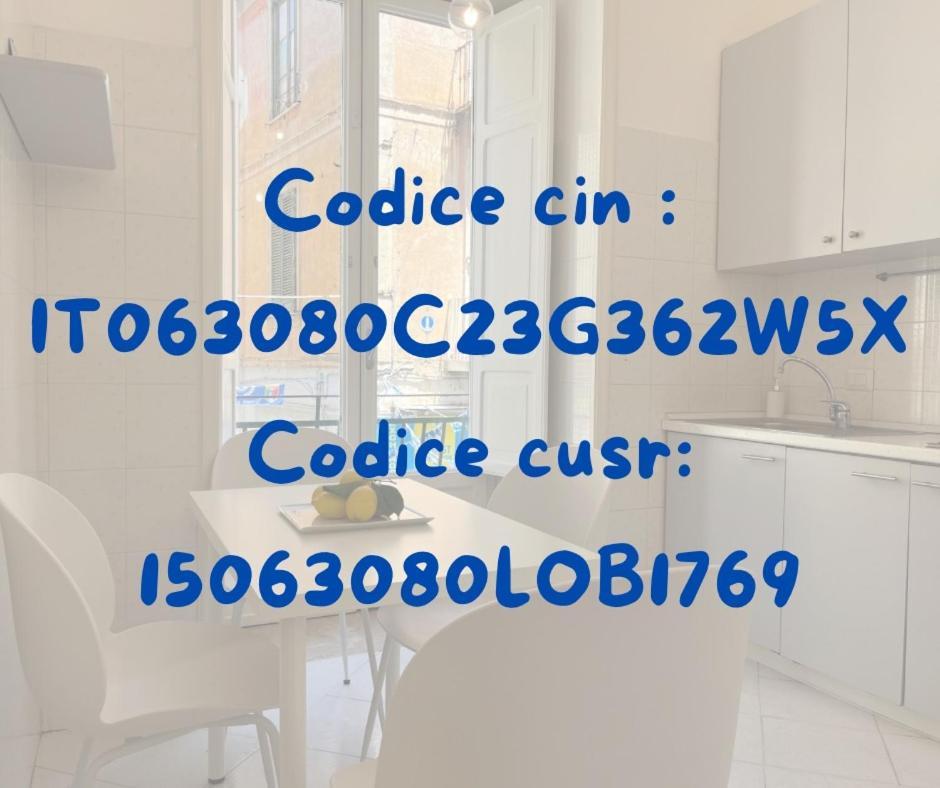 Casa Loren In The Heart Of Sorrento Bagian luar foto